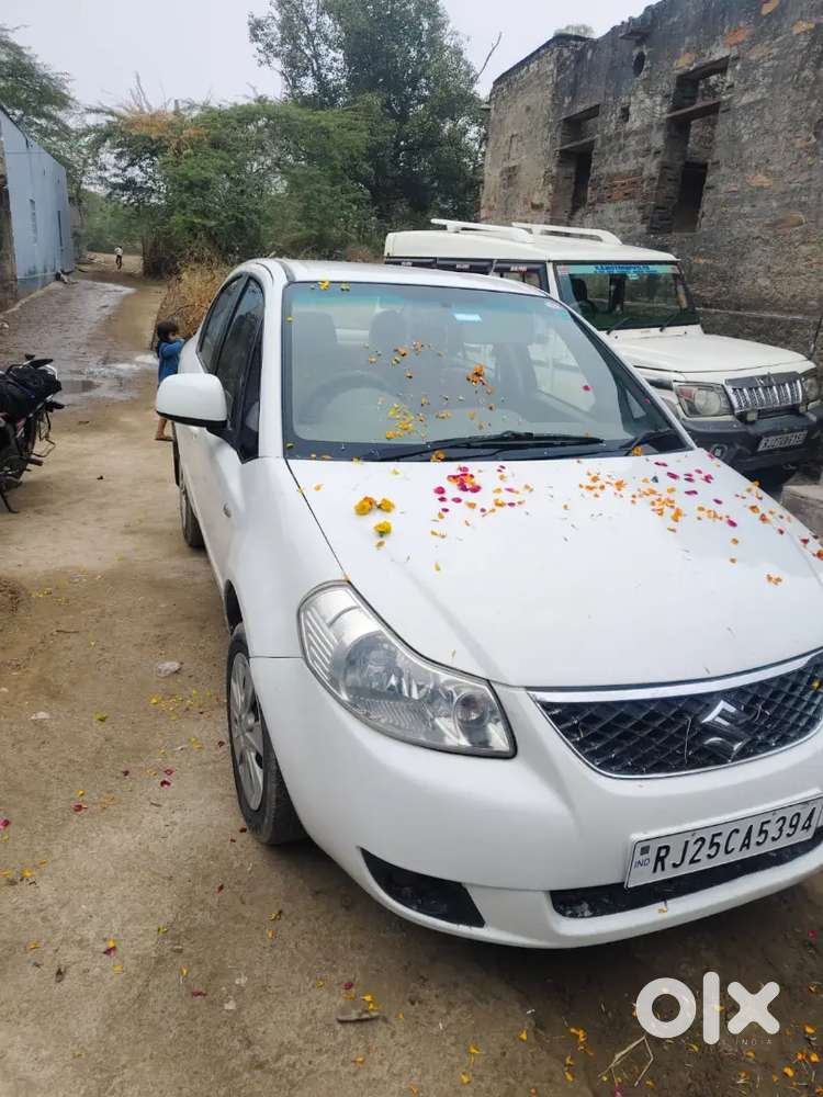 Maruti Dzire Lxi 2012