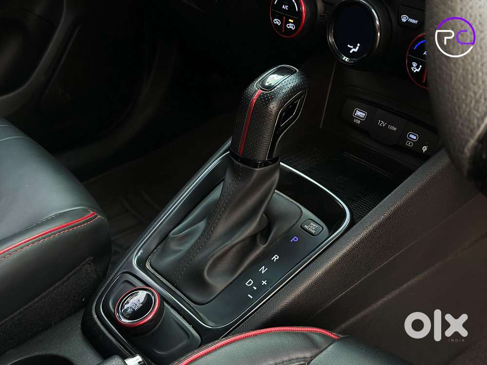 Hyundai Venue N Line 1.0 N6 Turbo Dct Dual Tone, 2023, Petrol