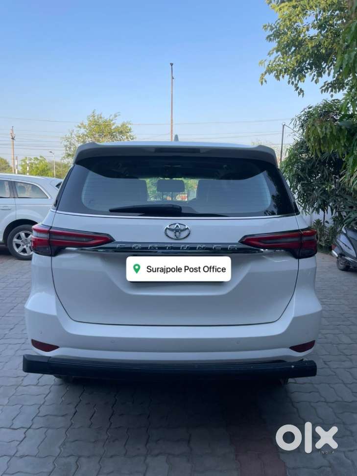 Toyota Fortuner [2021-ongoing] 2.8 2wd Diesel At, 2024, Diesel