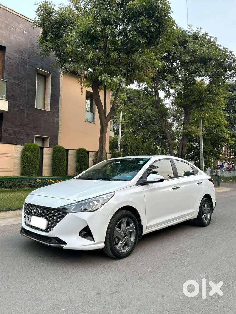Hyundai Verna Fluidic 2020 Petrol Car