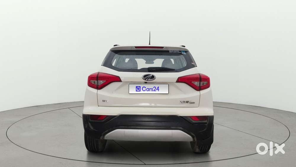 Mahindra Xuv300 W8, 2022, Petrol