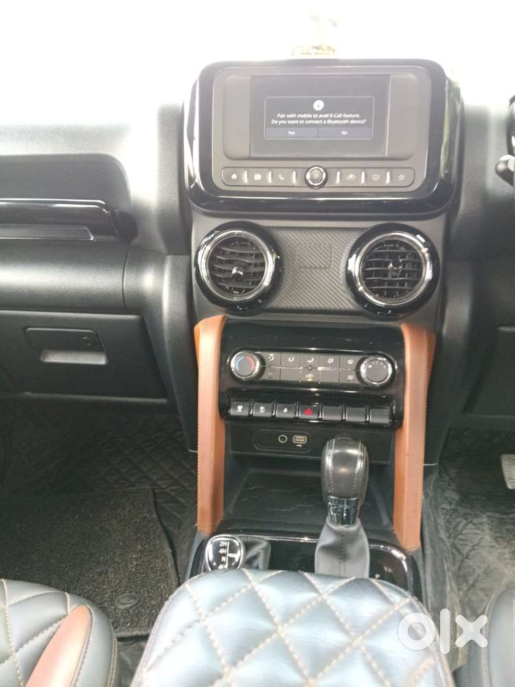 Mahindra Thar Lx 4-str Hard Top At, 2022, Petrol