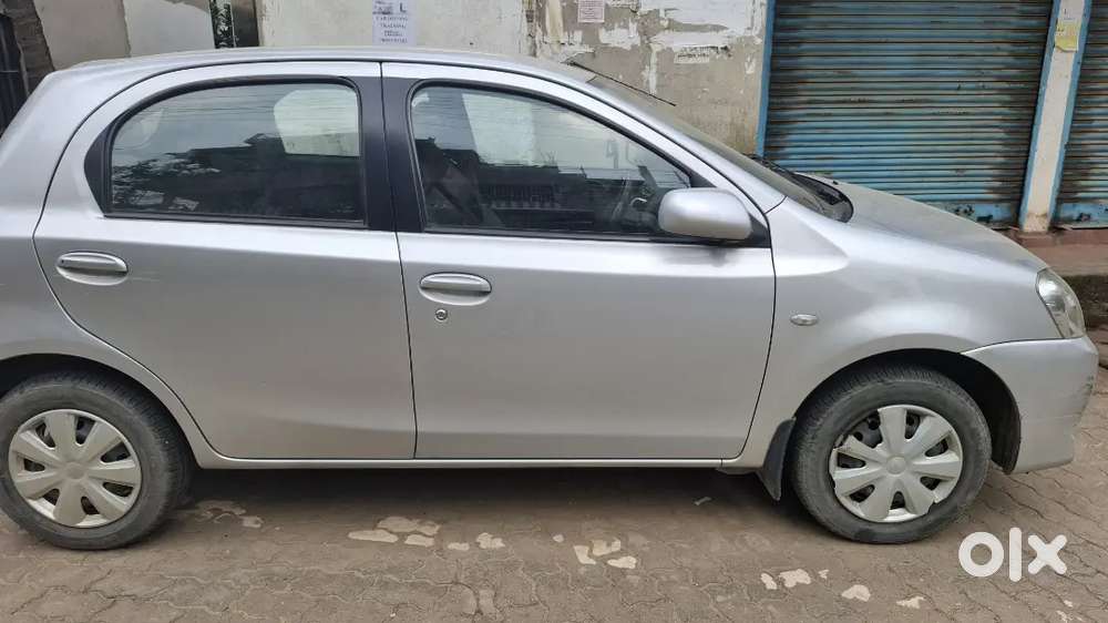 Toyota Etios Liva 2012
