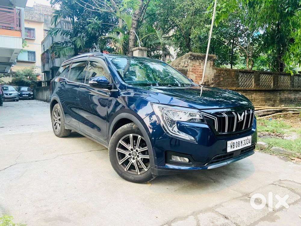 Mahindra Xuv700 2.0 Ax 7 Petrol Mt Str, 2022, Petrol