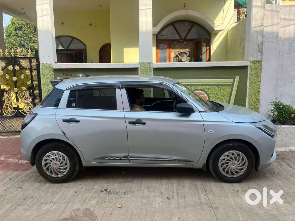 Maruti Suzuki Swift 2025 Petrol 9000 Km Driven