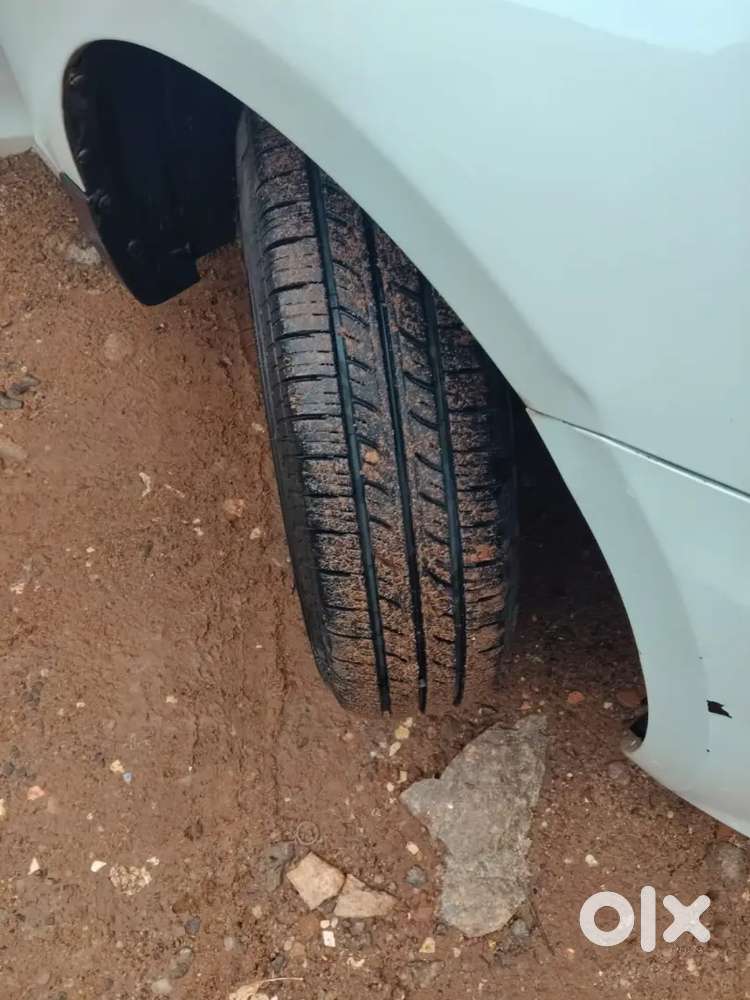 Maruti Suzuki Dzire 2015