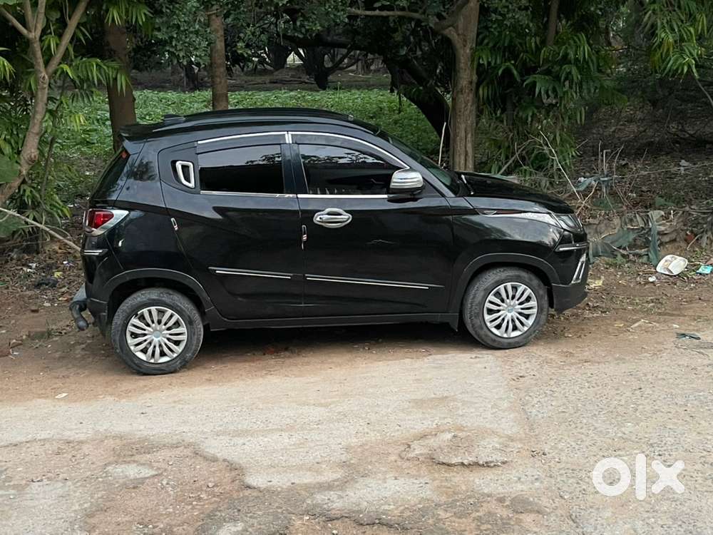 Mahindra Kuv 100 2016 Model