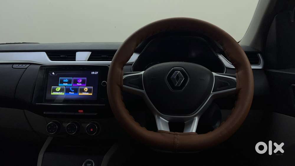 Renault Triber Rxz, 2019, Petrol