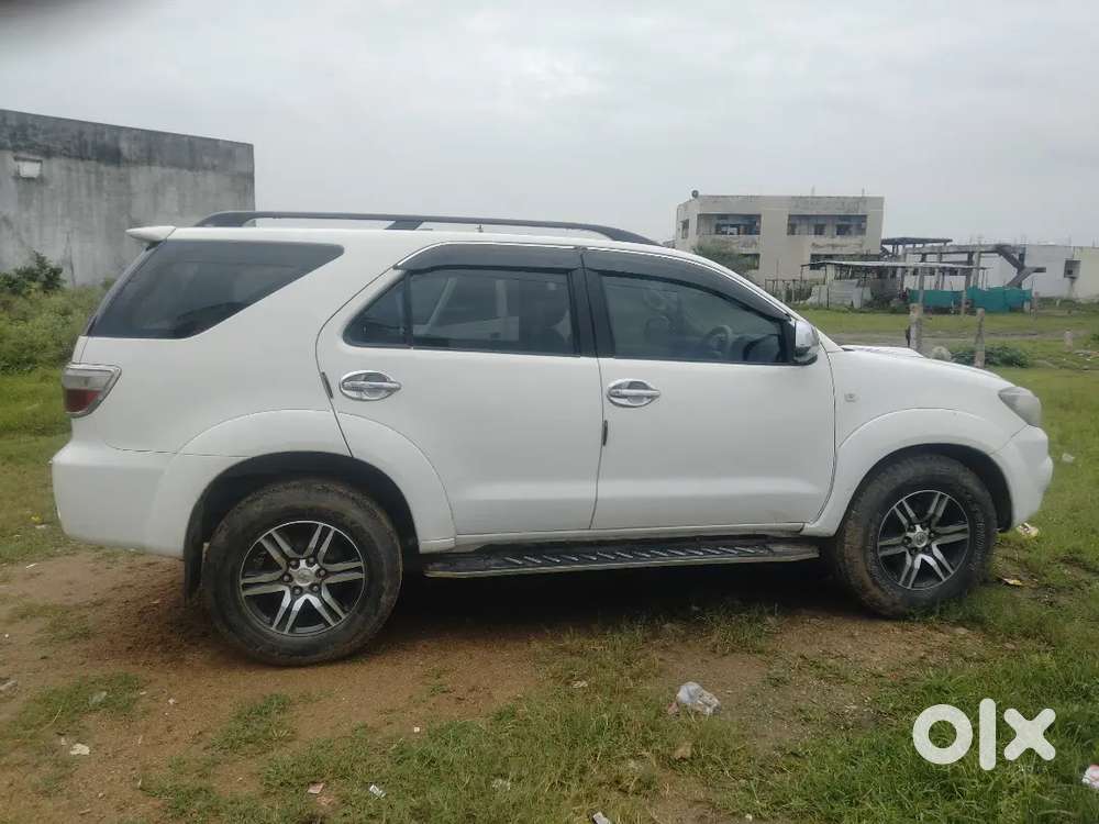 Toyota Fortuner Diesel 4x4 2012