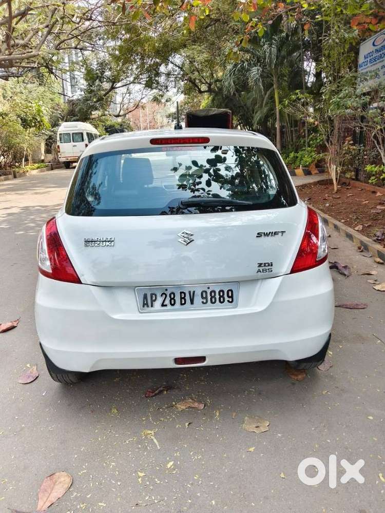 Maruti Suzuki Swift Ddis Zdi, 2013, Diesel