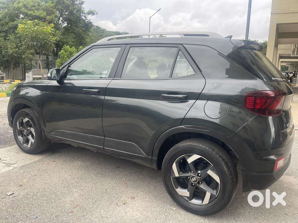 Hyundai Venue Sx Dual Tone Turbo, 2019, Petrol