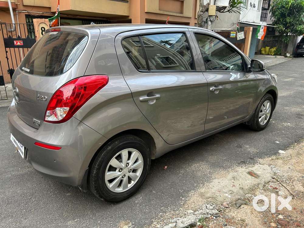 Hyundai I20 Sportz Plus, 2013, Petrol