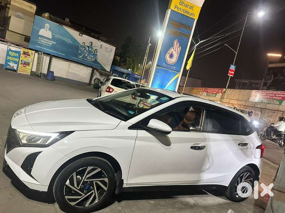 Hyundai New I20 2024 Petrol 28400 Km Driven