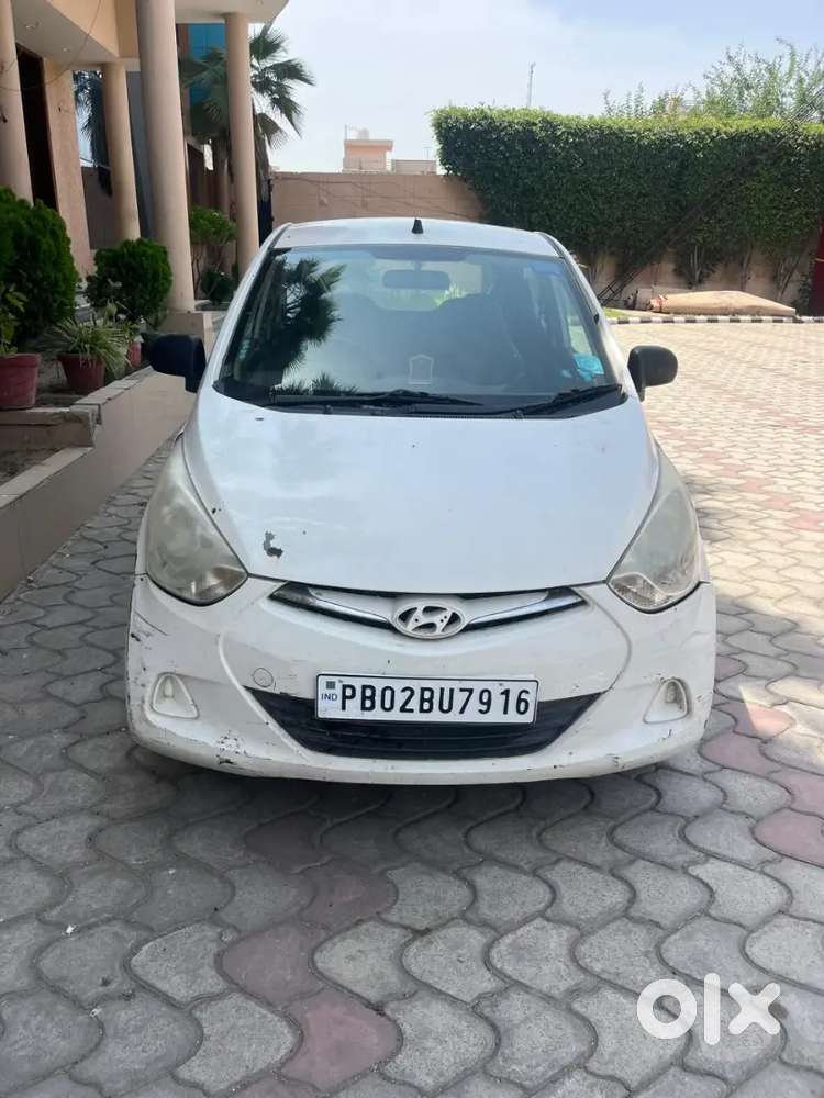 Hyundai Eon 2012 Petrol Well Maintained