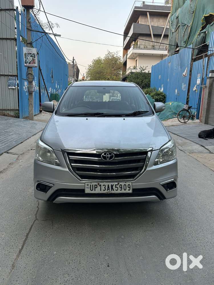 Toyota Innova 2.5 Vx 8 Str Bs-iii, 2014, Diesel