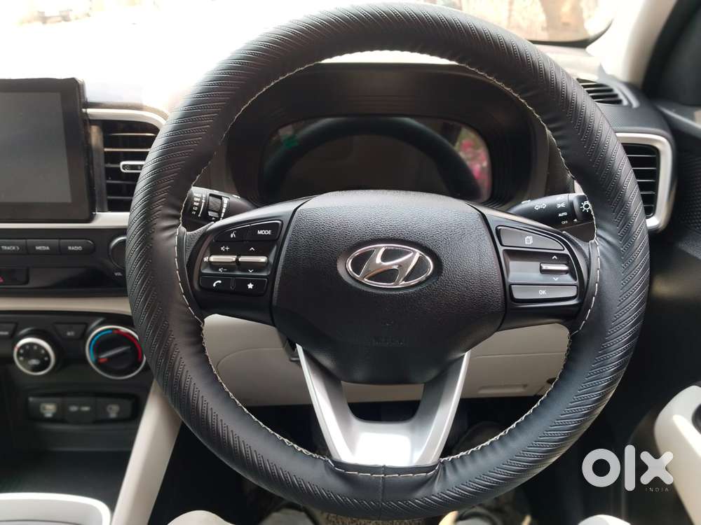 Hyundai Venue 1.2 S (o), 2025, Petrol