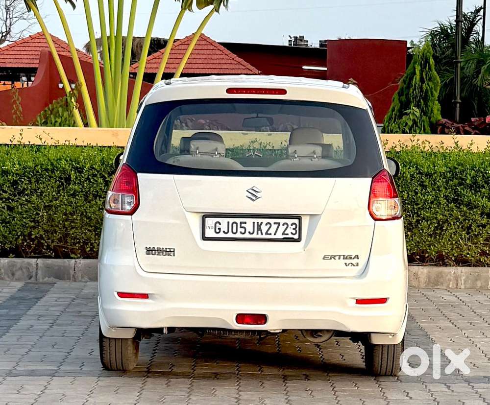 Maruti Suzuki Ertiga Vxi Abs Bs Iv, 2014, Petrol