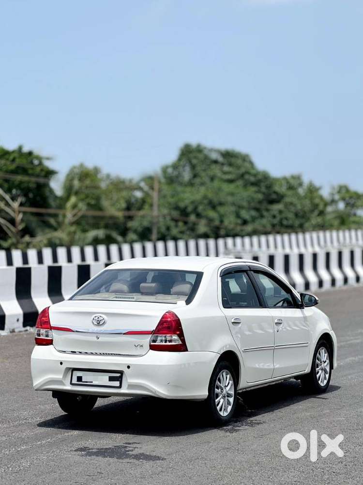 Toyota Etios 1.5 Vx, 2018, Petrol