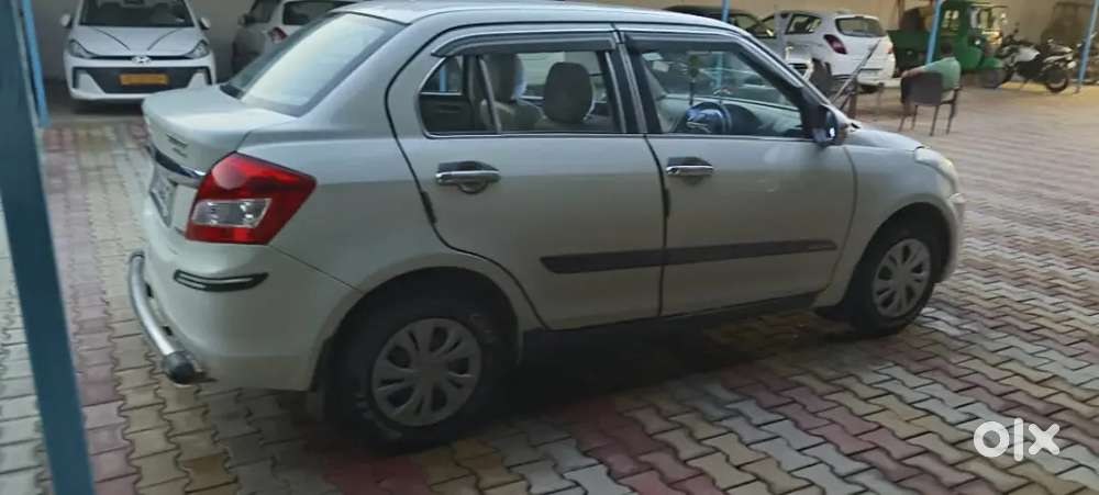 Swift Desire Petrol/ Cng