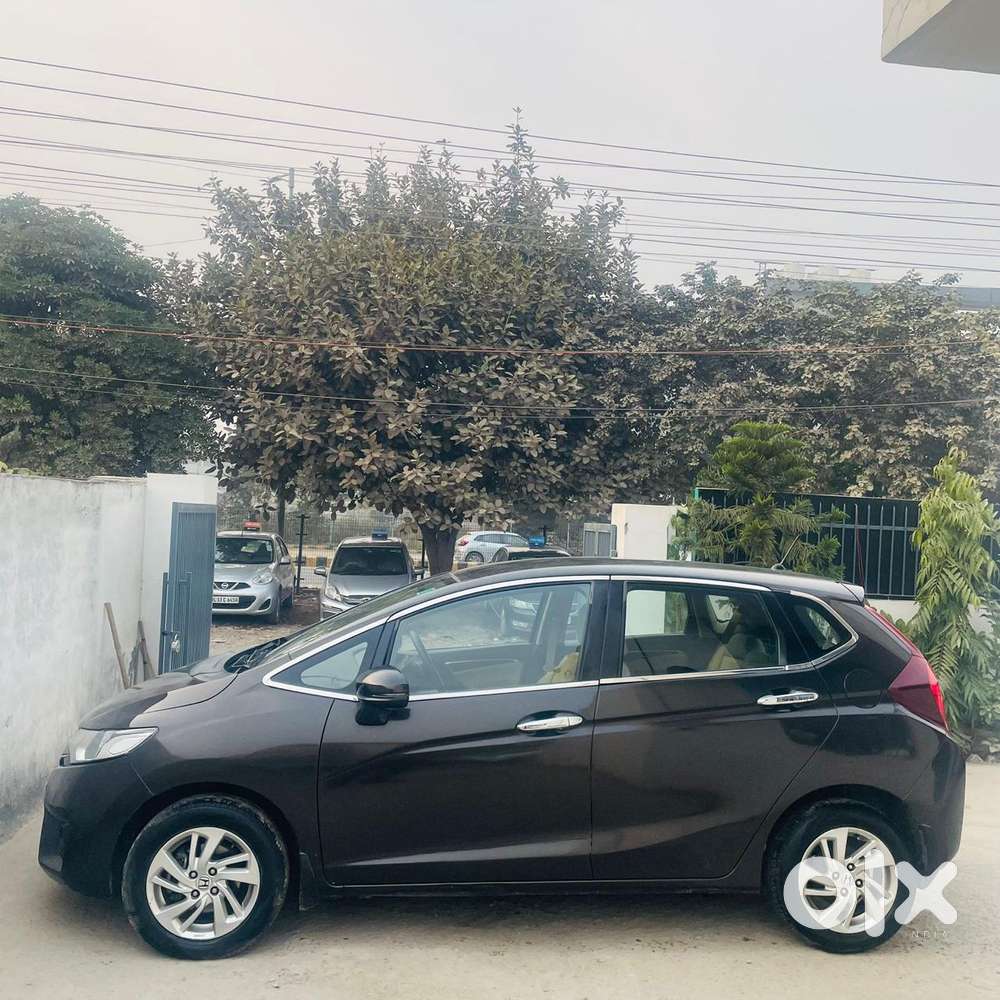 Honda Jazz V Cvt, 2016, Petrol