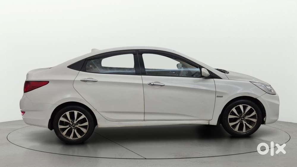 Hyundai Verna Fluidic 1.6 Crdi Sx Opt, 2014, Diesel