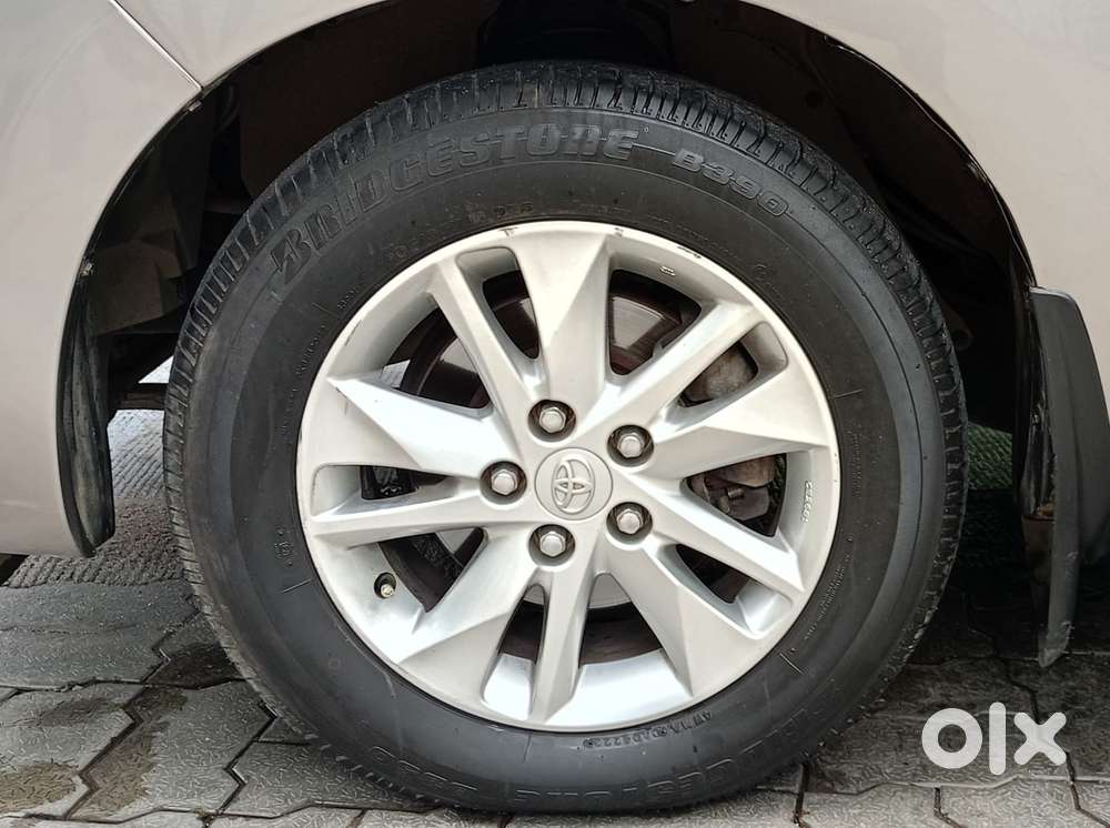 Toyota Innova Crysta [2020-ongoing] 2.4 Gx At 7 Str, 2020, Diesel