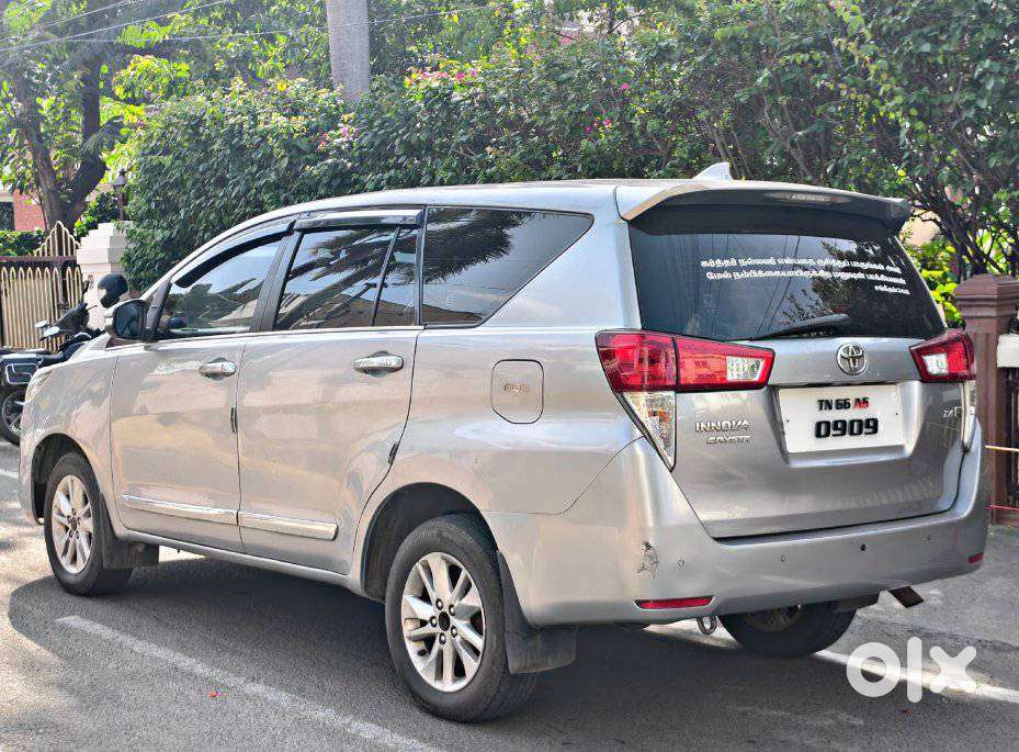 Toyota Innova Crysta 2.4 Gx Mt, 2017, Diesel