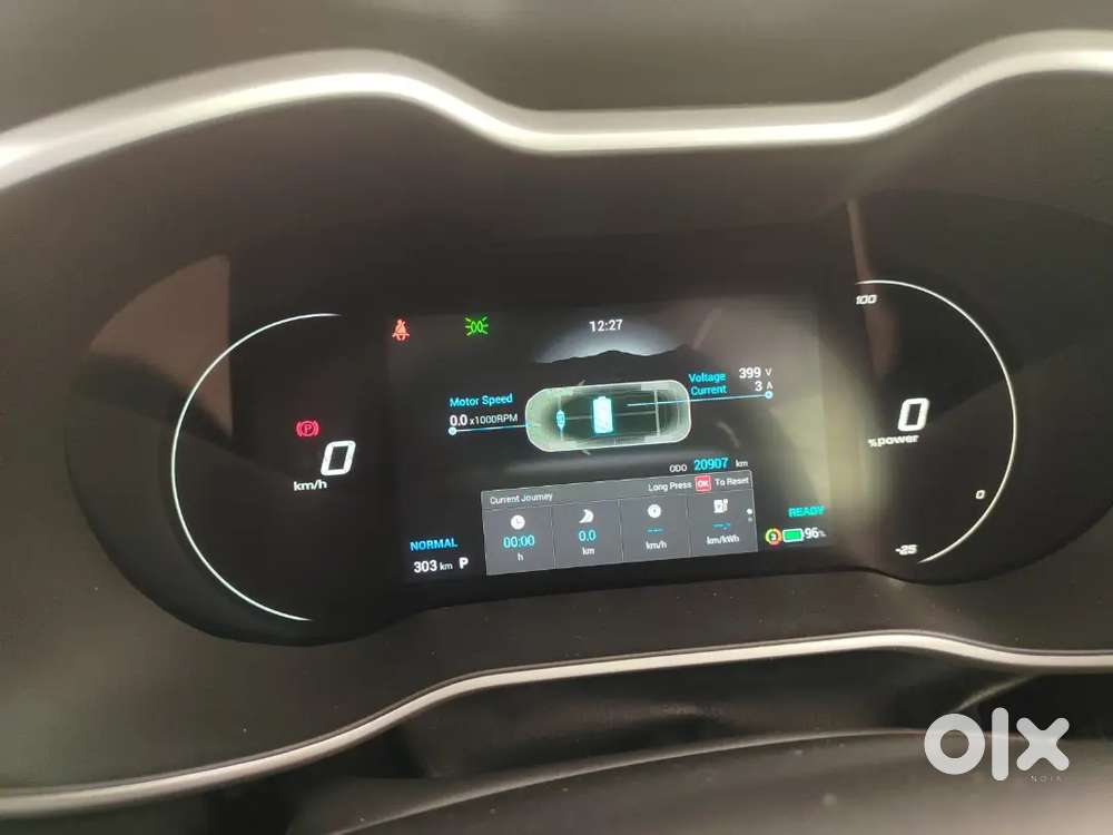 Mg Zs, 2023, 5 Seater , Full Electric And Automatic.