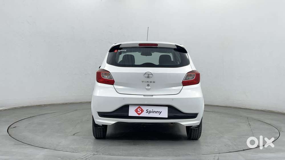 Tata Tiago 1.2 Revotron Xt Option, 2021, Petrol