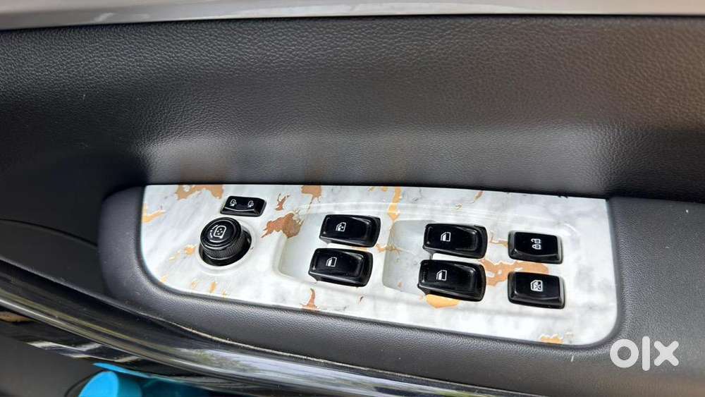 Mahindra Xuv700 2025 Diesel Good Condition