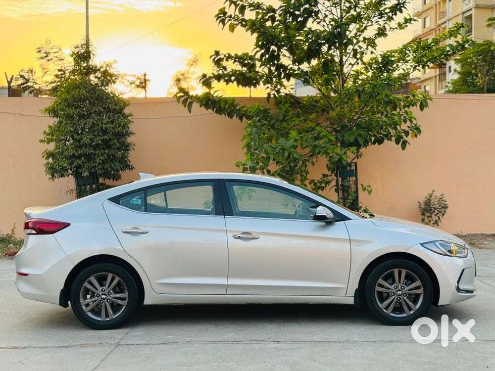 Hyundai Elantra Vtvt Sx At, 2017, Petrol