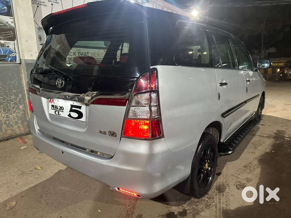Toyota Innova 2012 Km Driven