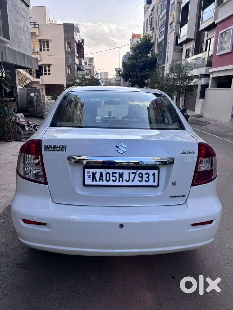Maruti Suzuki Sx4 Zxi At Bs-iv 2011