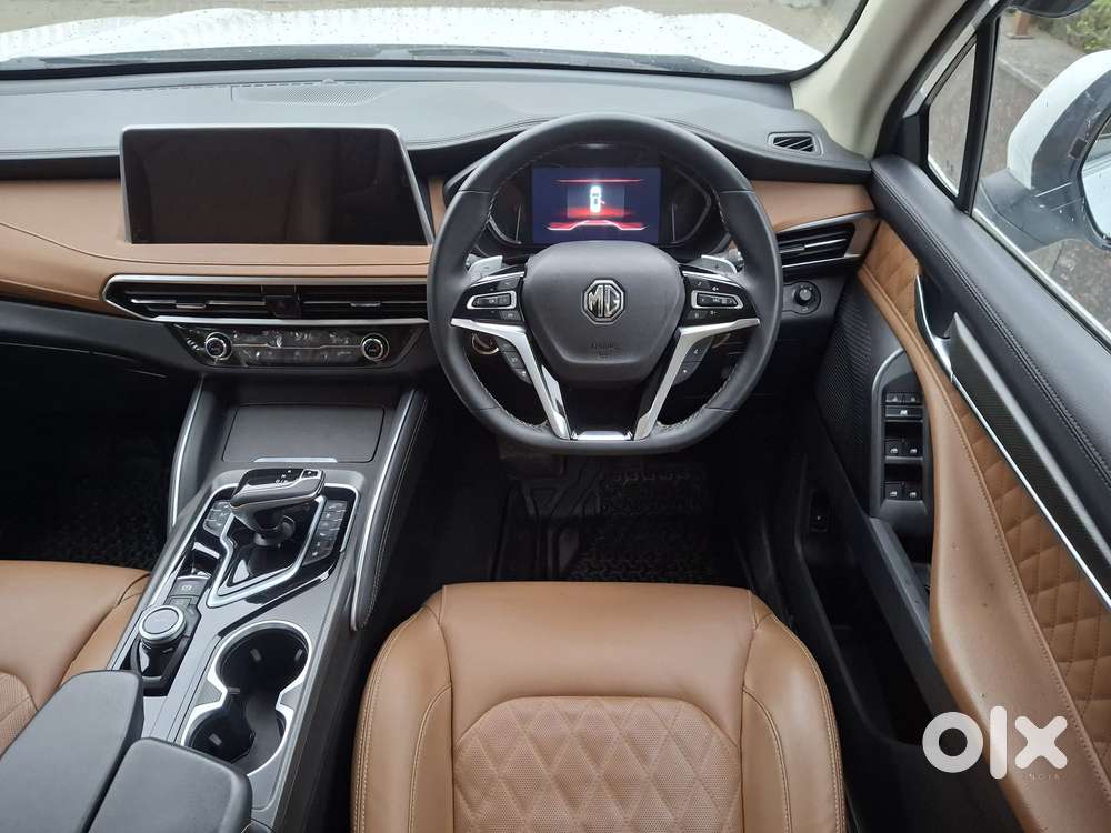 Mg Gloster Savvy 7 Seater, 2024, Diesel