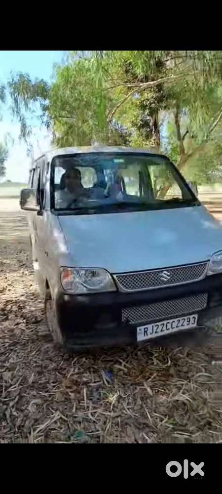 Maruti Suzuki Eeco 2022 Petrol Well Maintained