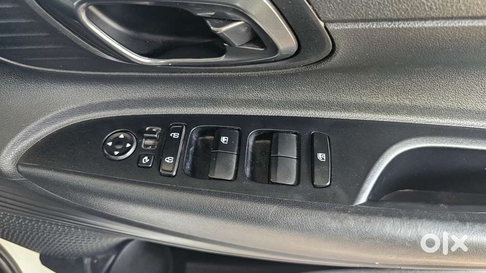 Hyundai I20 Sportz 1.2 Mt, 2022, Petrol