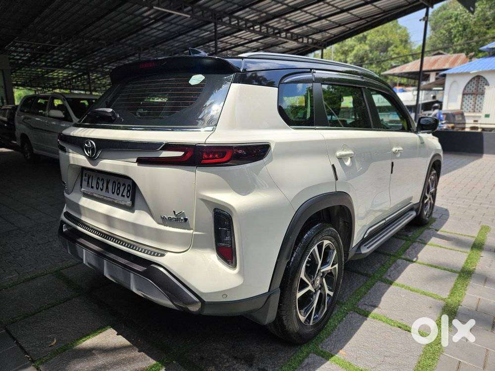 Toyota Urban Cruiser Hyryder 1.5 V Hybrid, 2024, Petrol