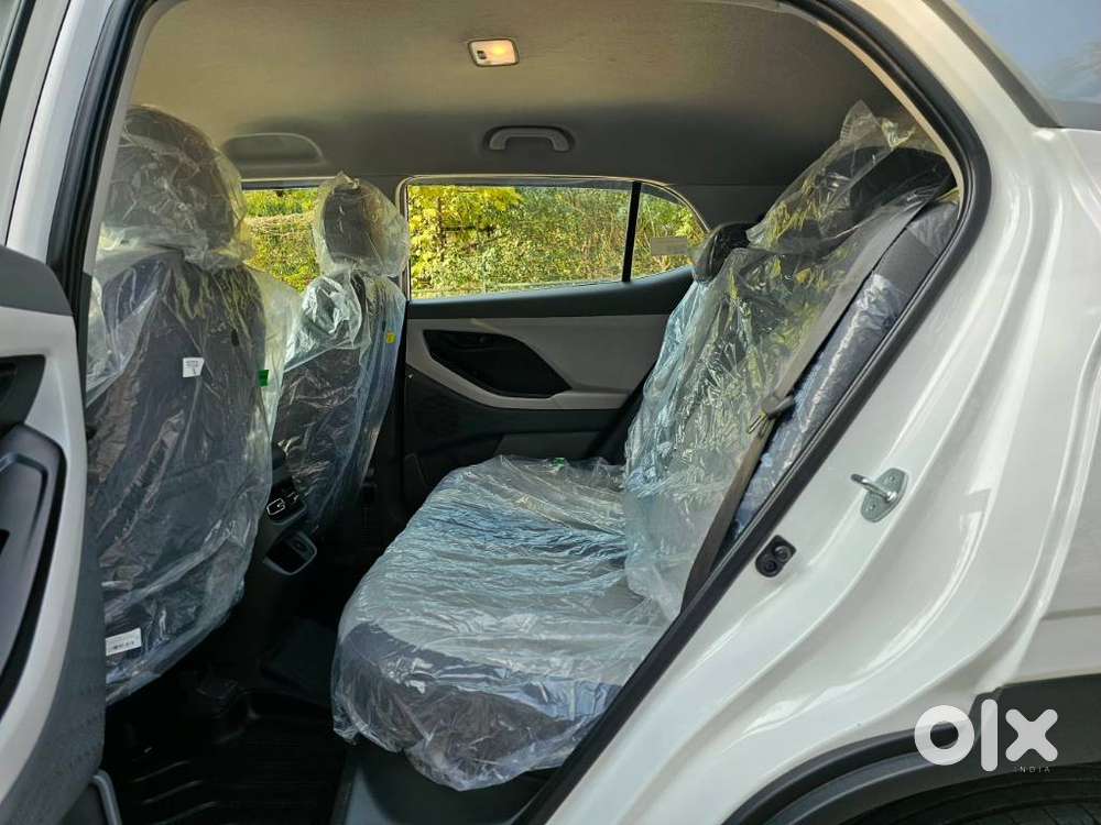 Hyundai Creta 1.5 E Petrol, 2025, Petrol