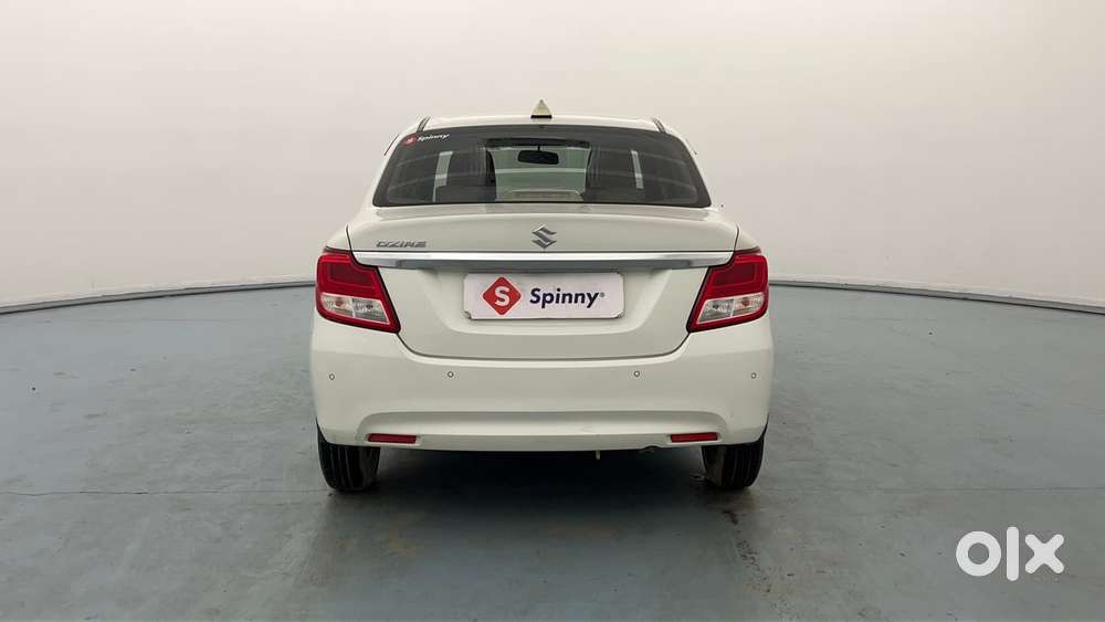 Maruti Suzuki Dzire Vxi Ags, 2022, Petrol