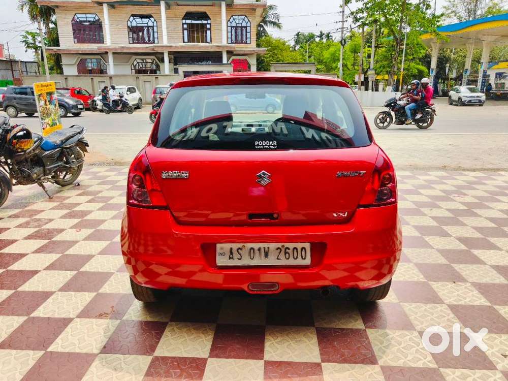 Maruti Suzuki Swift 2004-2010 Vxi Bsiv, 2005, Petrol