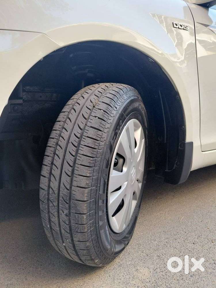 Maruti Suzuki Swift Dzire Vdi Optional, 2013, Diesel