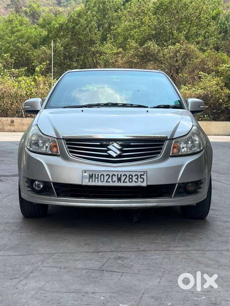 Maruti Suzuki Sx4 Zxi At Leather, 2013, Petrol