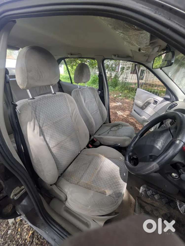Ford Ikon 1.6 Zxi Petrol Manual 2005