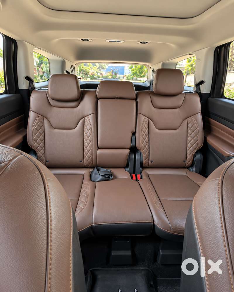 2022 Jeep Meridian Limited (o) 4x2 At