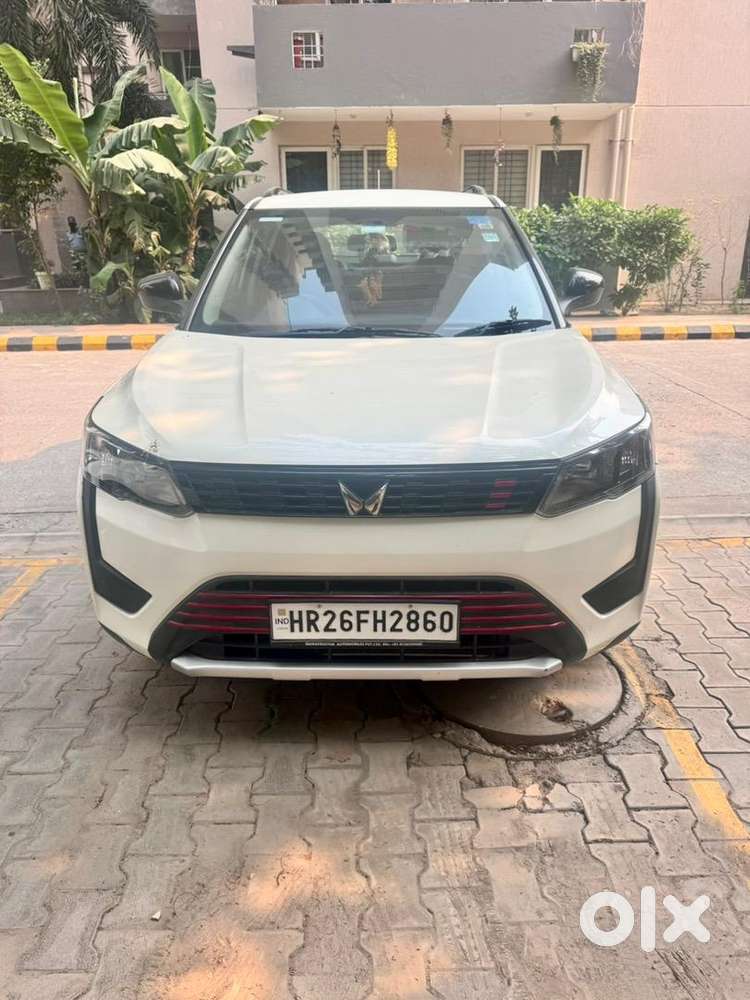 Mahindra Xuv300 Turbosport 2024 Petrol 10350 Km Driven