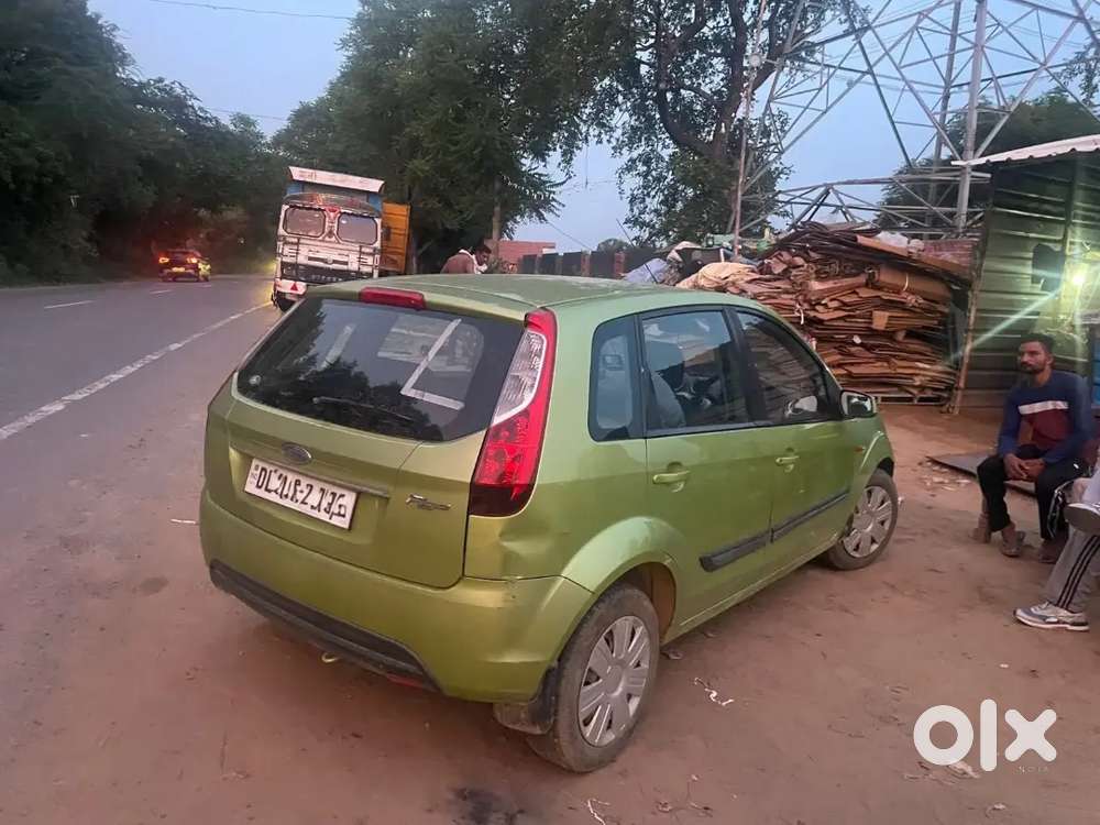 Ford Figo Petrol Manual 2010 Car