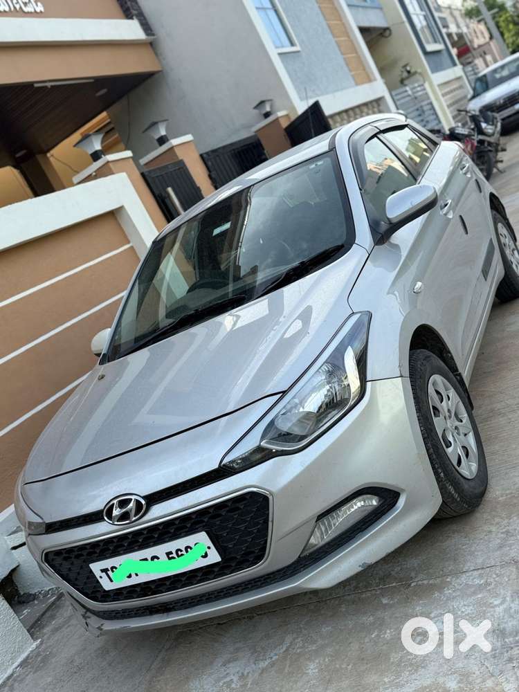 Showroom Track Sill Tyres