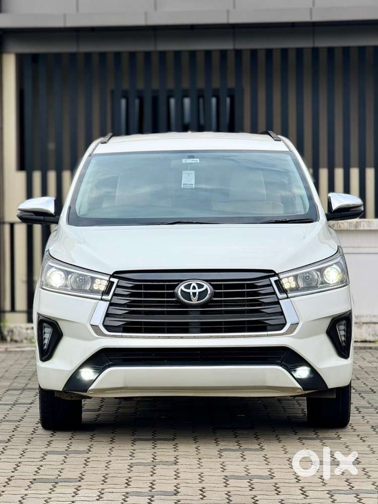 Innova Crysta 2.8zx Automatic