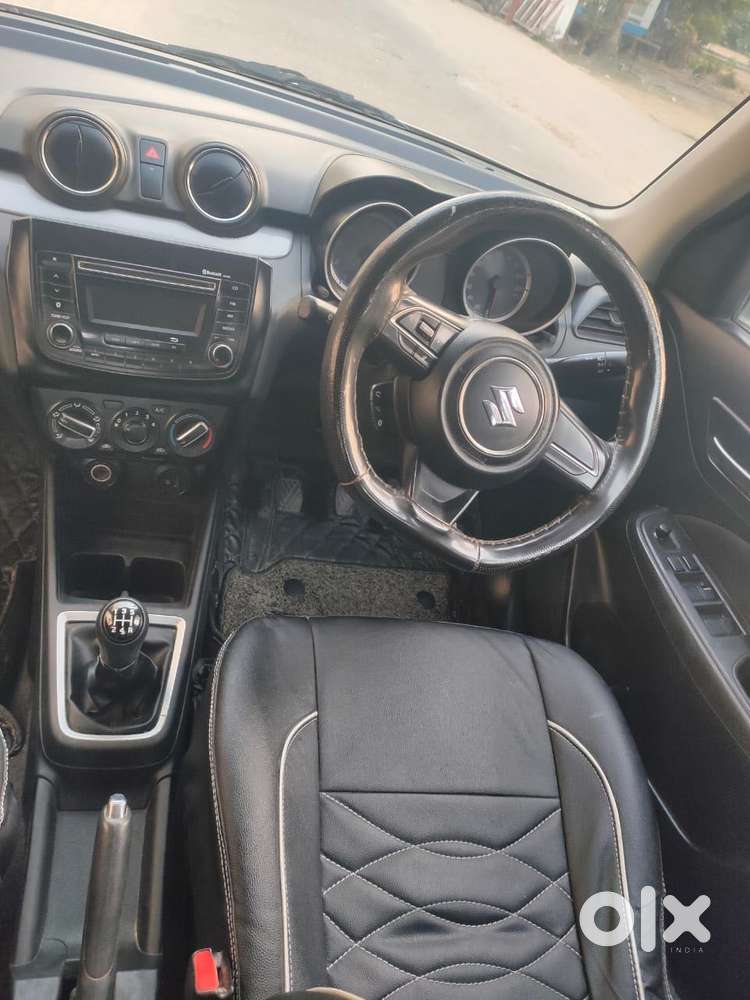 Maruti Suzuki Swift Vxi 1.2 Abs Bs-iv, 2019, Petrol