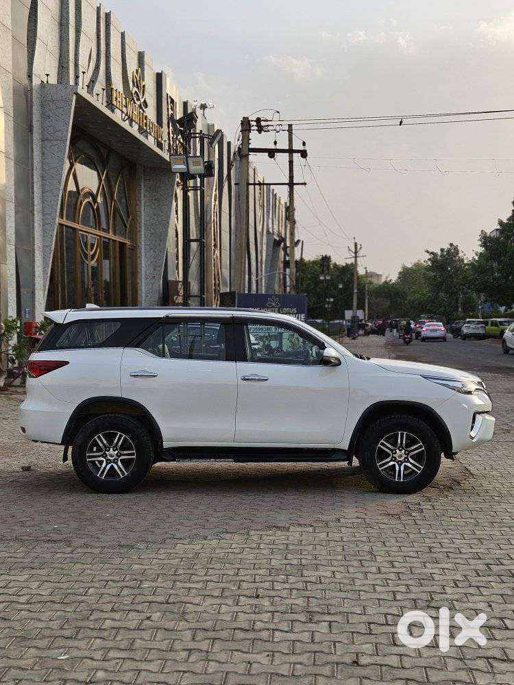 Toyota Fortuner 4x2 Mt 2.8 Diesel, 2017, Diesel
